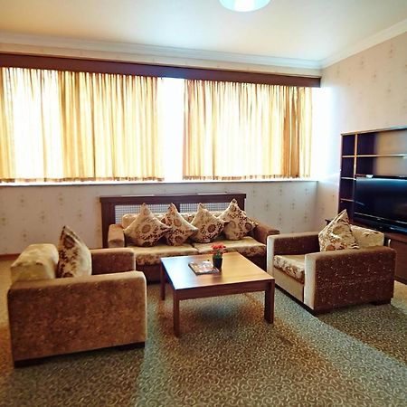 Grand Nakhchivan Hotel Exterior photo